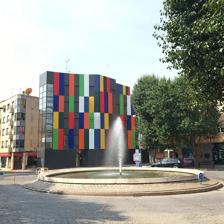 Piso Céntrico Y Confortable Plaza Del Oeste!!! Apartamento