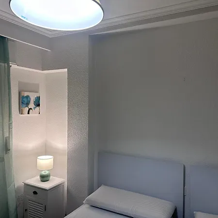 Piso Céntrico Y Confortable Plaza Del Oeste!!!